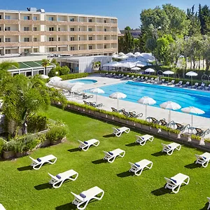 4* Отель Crowne Plaza St. Peter's By Ihg